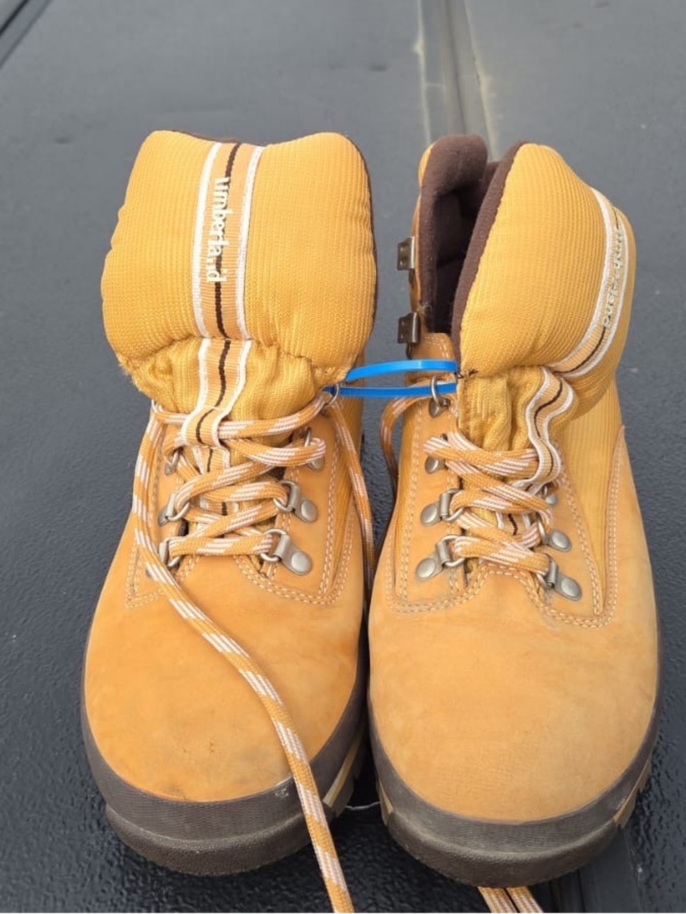 Timberland men Yellow/Tan Lace-Up Outdoor Boots